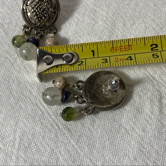 FREE IF BUNDLED Vintage Metal and Beaded Earrings EUC - Picture 4 of 4